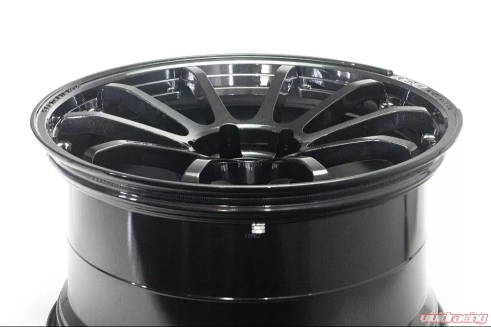 Gram Lights 57NR 18x9.5 +38 5-114.3 Glass Black Wheel