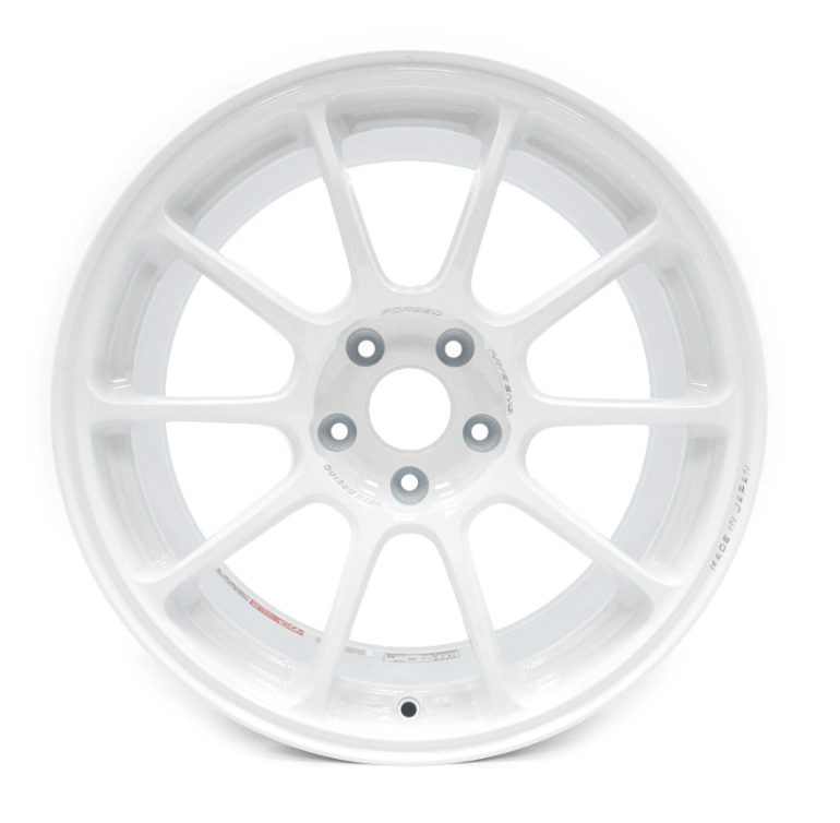 ZE40 18X9.5 +38 DASH WHITE 5X114.3