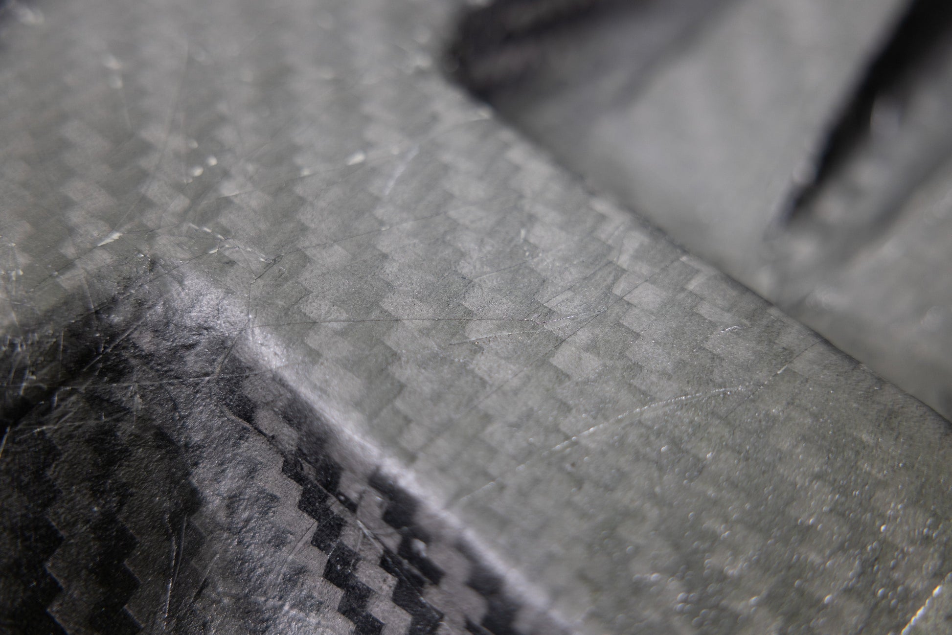 G80 CARBON FIBER ENGINE COVER - ARM Motorsports