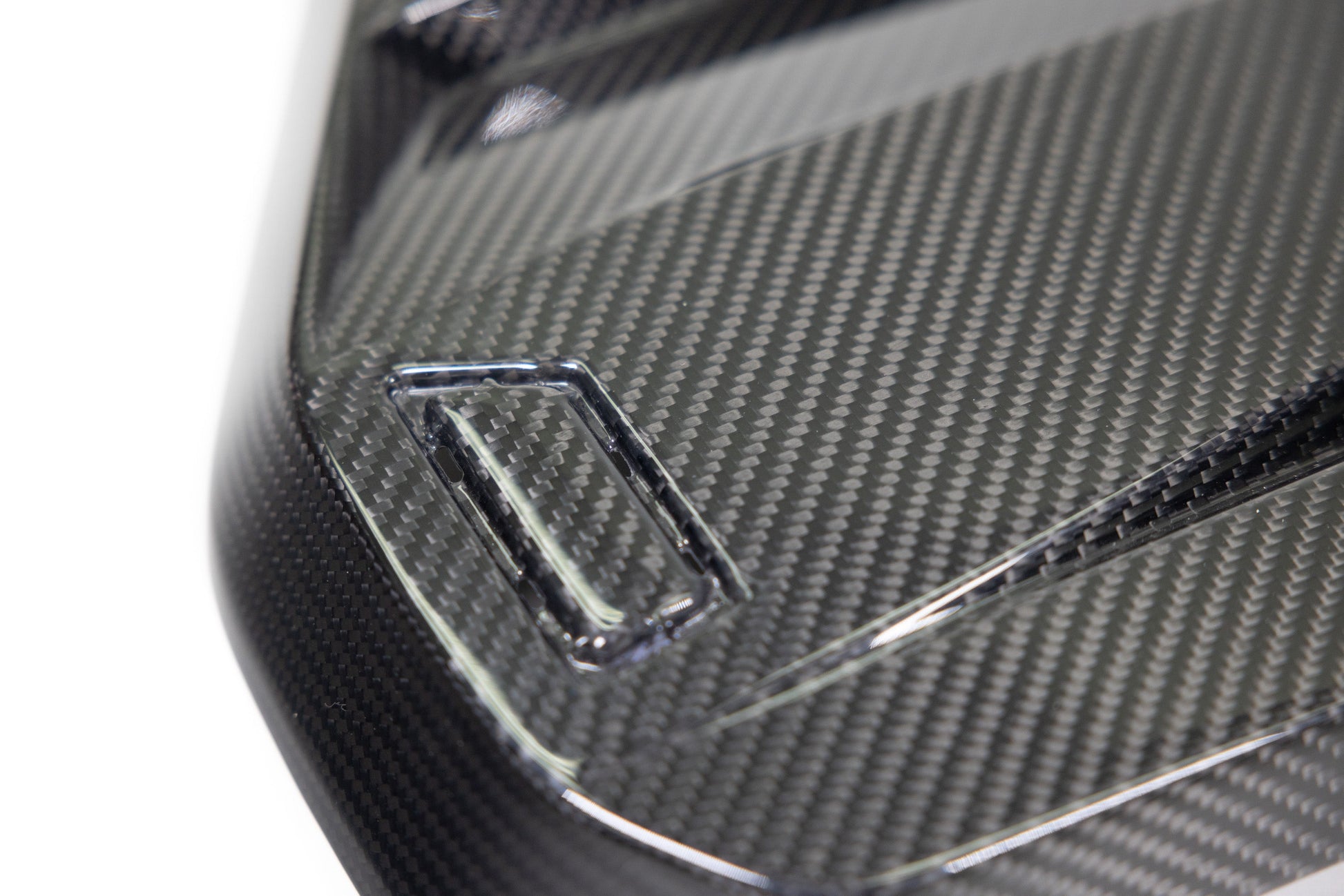 G80 CARBON FIBER ENGINE COVER - ARM Motorsports