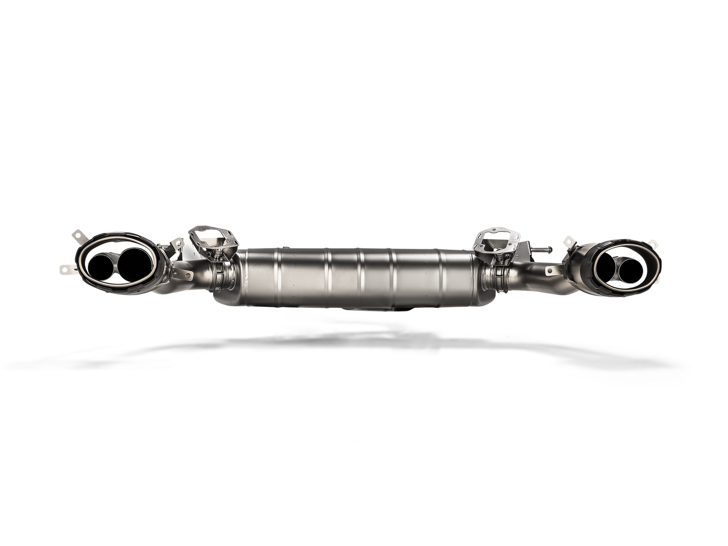 Akrapovic 2025+ Audi RS3 Sedan (8Y FL) Control Kit