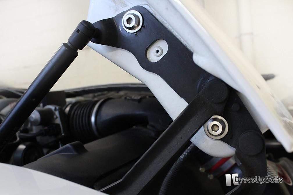 Chevrolet C5 Corvette & Z06 (1997-2004) Titanium Dress Up Bolts Engine Bay Kit - DressUpBolts.com